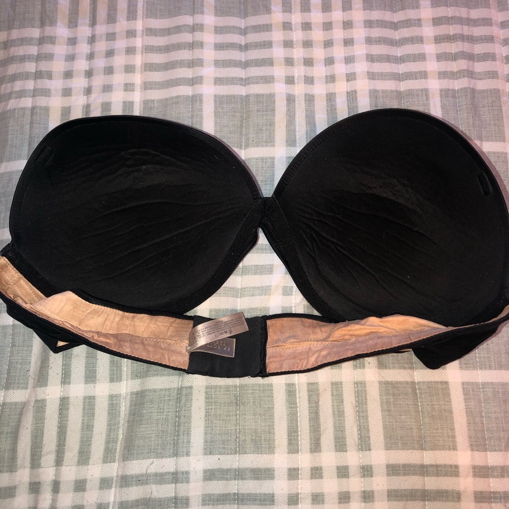 Strapless Push up Victoria Secret bra
